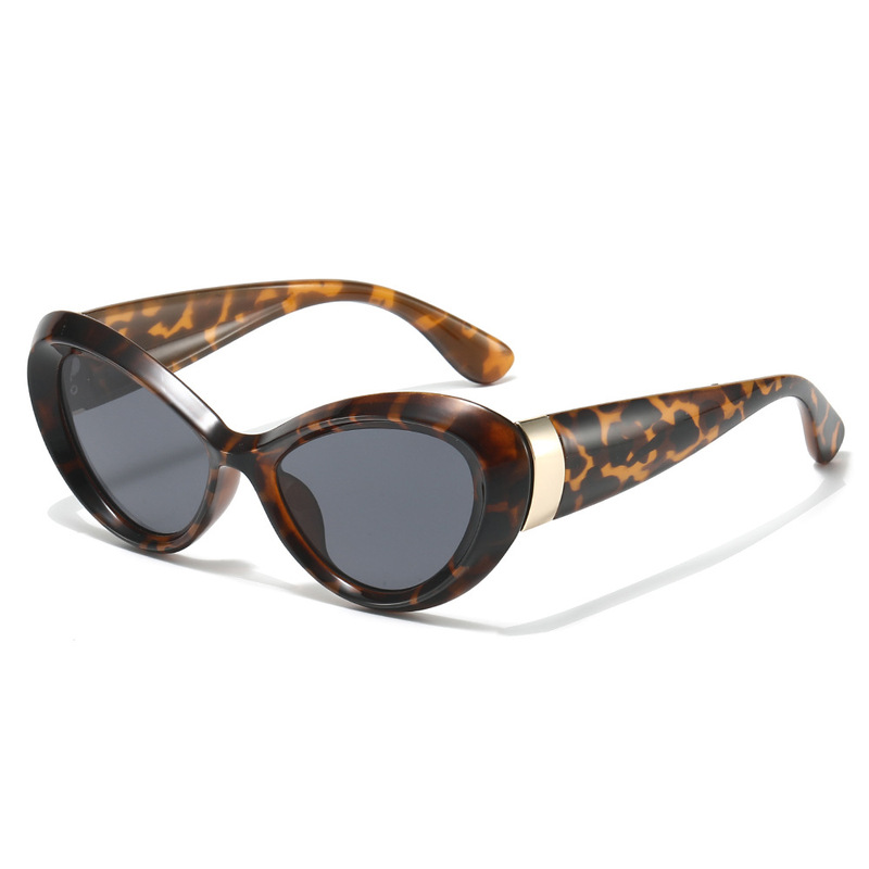 New Fashion Trendy Brand Cat E - Streetwear Brand Photography recension och pris